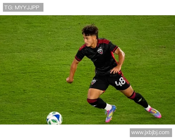 华盛顿机联主场迎战哥伦布队力争胜利展现球队实力